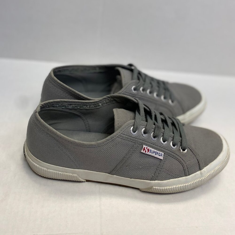 Superga 2750 Gray Classic Size 41 Women's 9.5 / Men's 8 Canvas Sneaker w/Laces